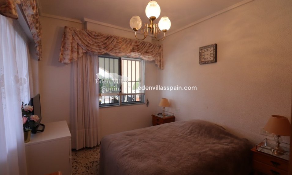 Resale - Country House - Santa Pola