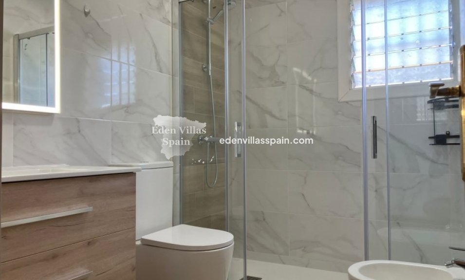 Resale - Country House - Santa Pola