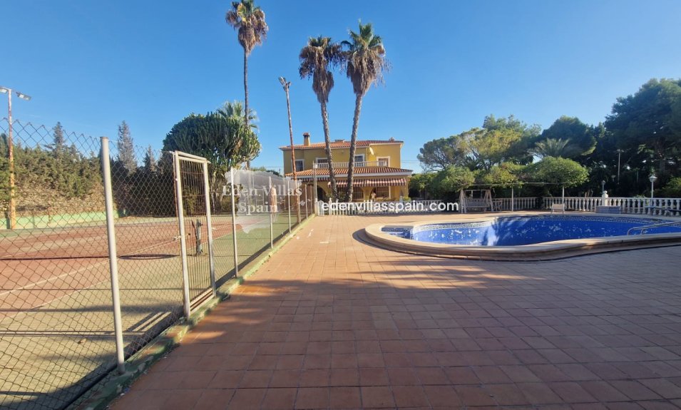 Resale - Country House - Santa Pola