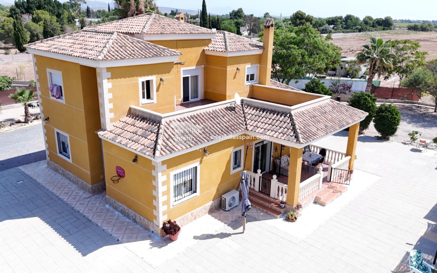 Resale - Country House - Santa Pola