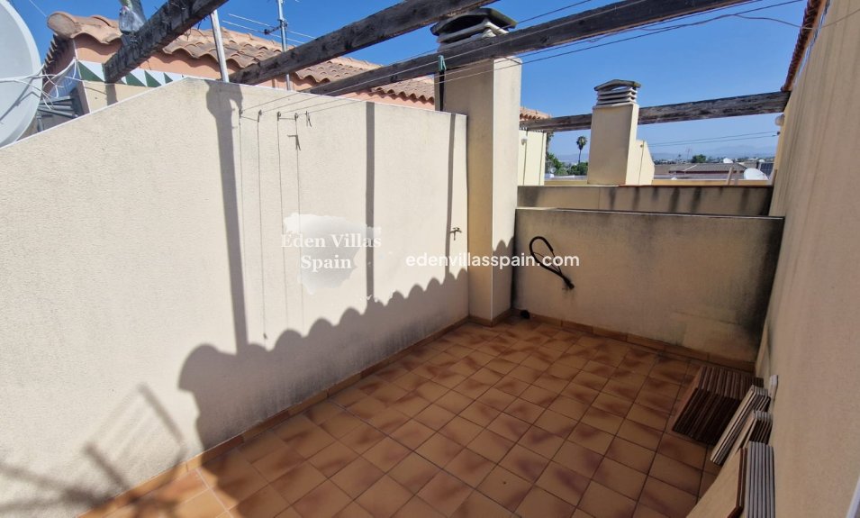 Resale - Terrace House - Daya Nueva