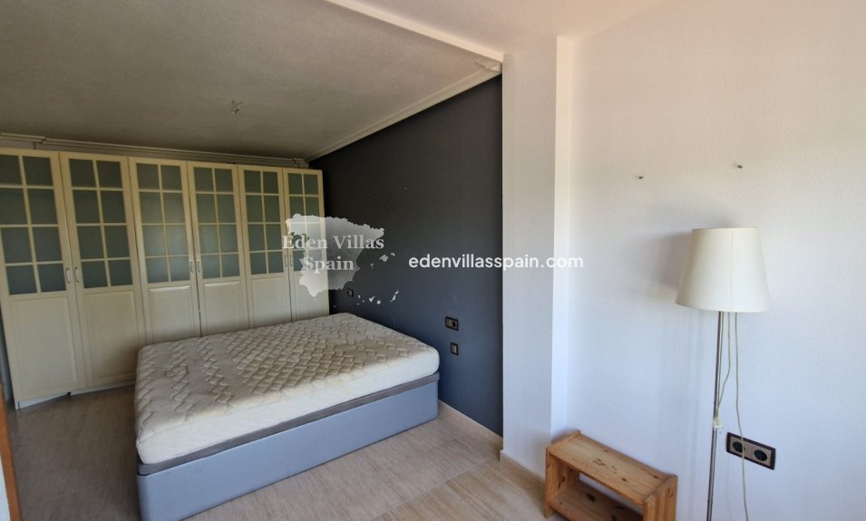 Resale - Terrace House - Daya Nueva