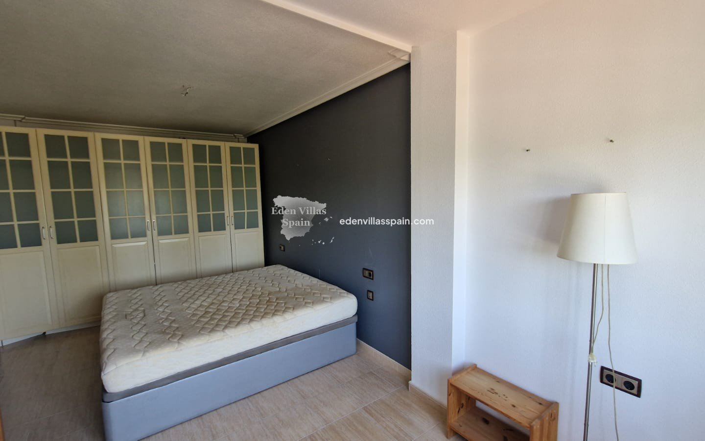 Resale - Terrace House - Daya Nueva
