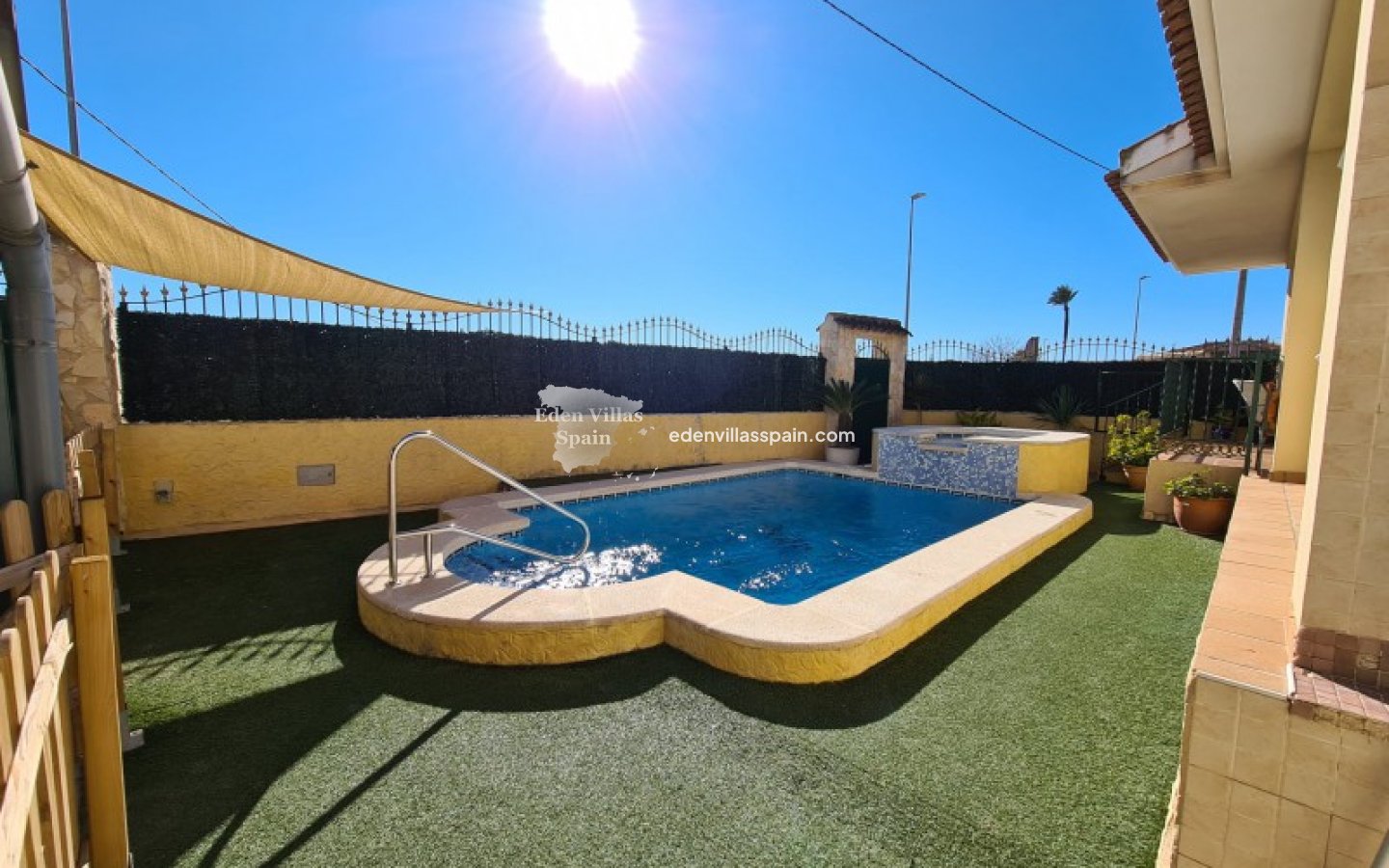 Resale - Town House - Almoradi