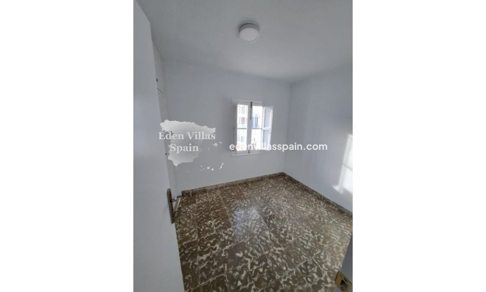 Resale - Town House - Catral