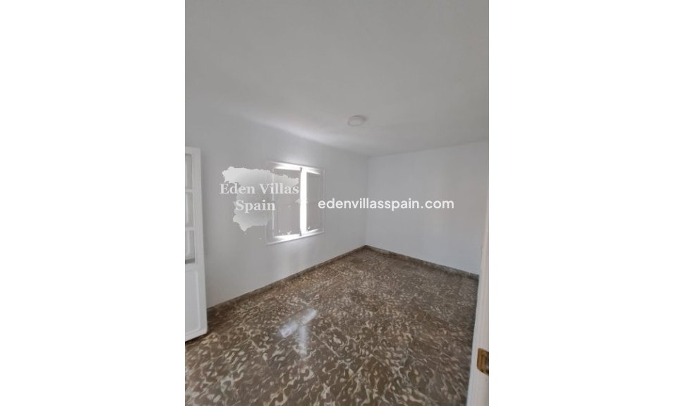 Resale - Town House - Catral