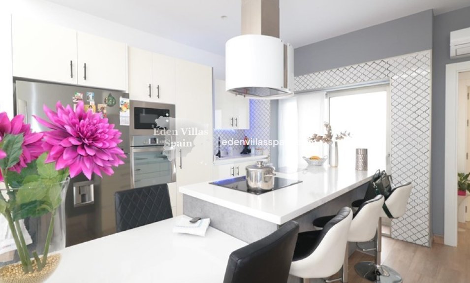 Resale - Town House - Catral