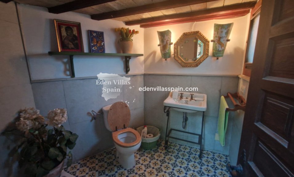 Resale - Town House - Dolores