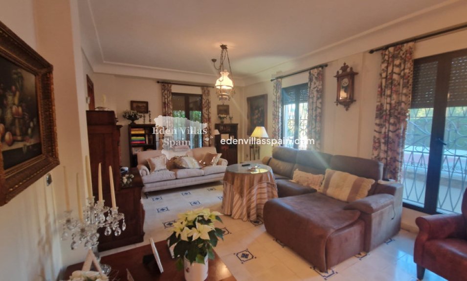 Resale - Town House - Dolores