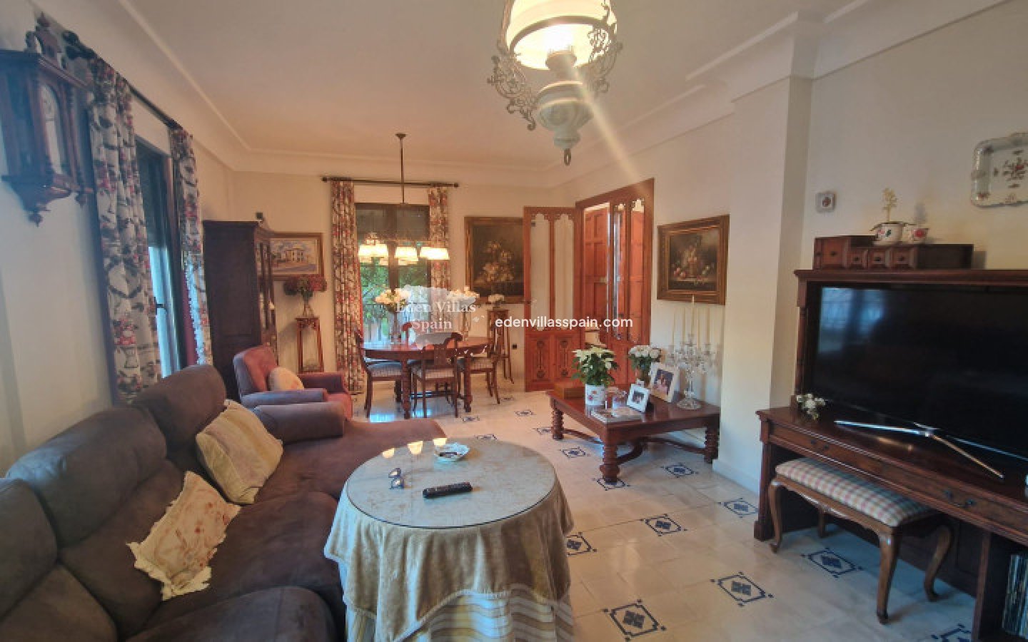 Resale - Town House - Dolores