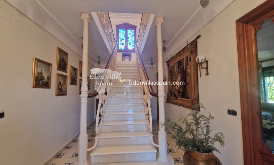 Resale - Town House - Dolores