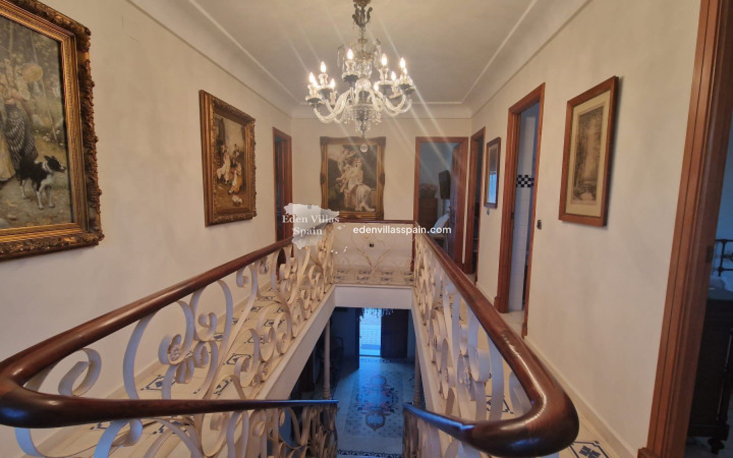 Resale - Town House - Dolores