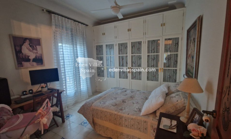 Resale - Town House - Dolores