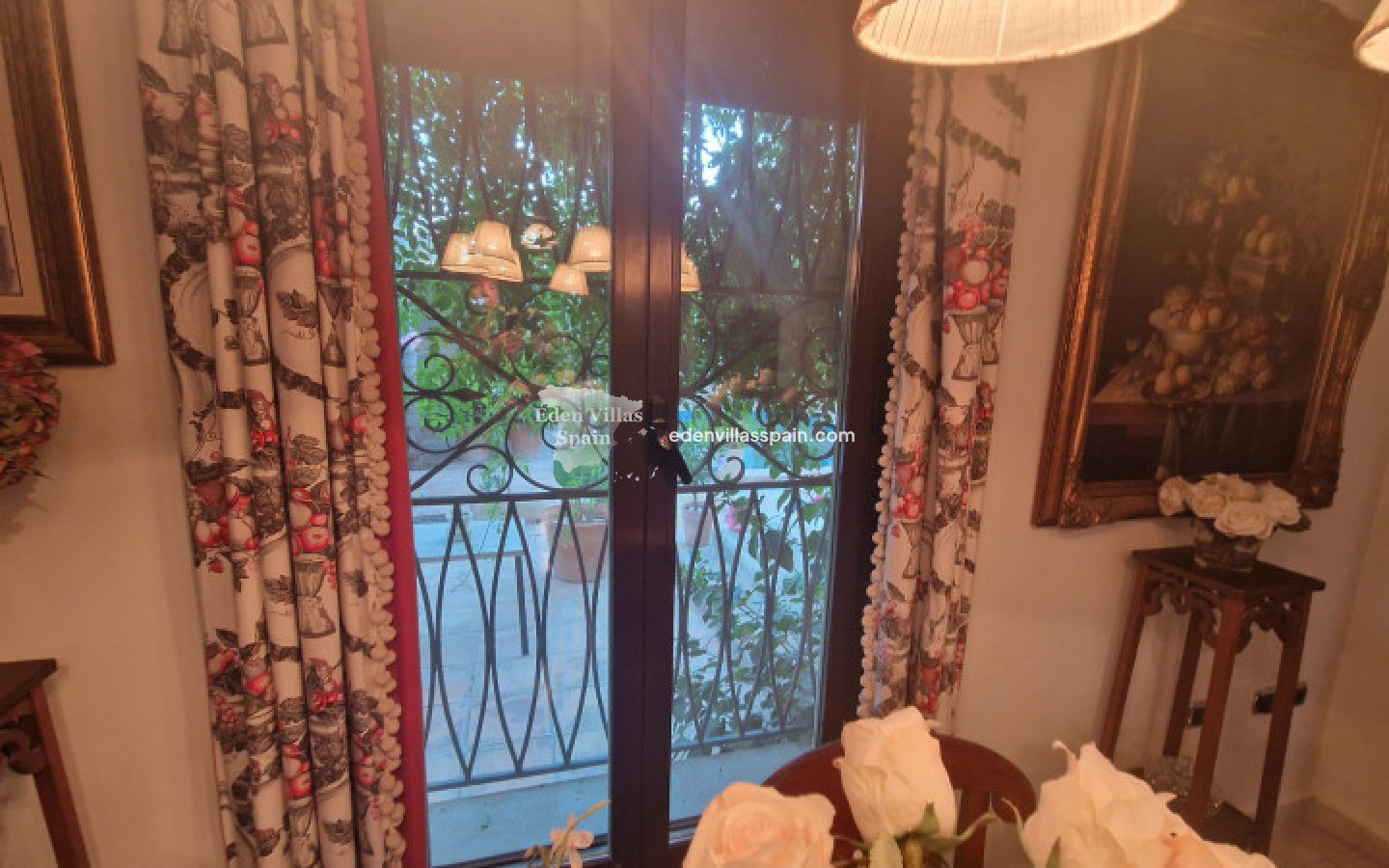 Resale - Town House - Dolores