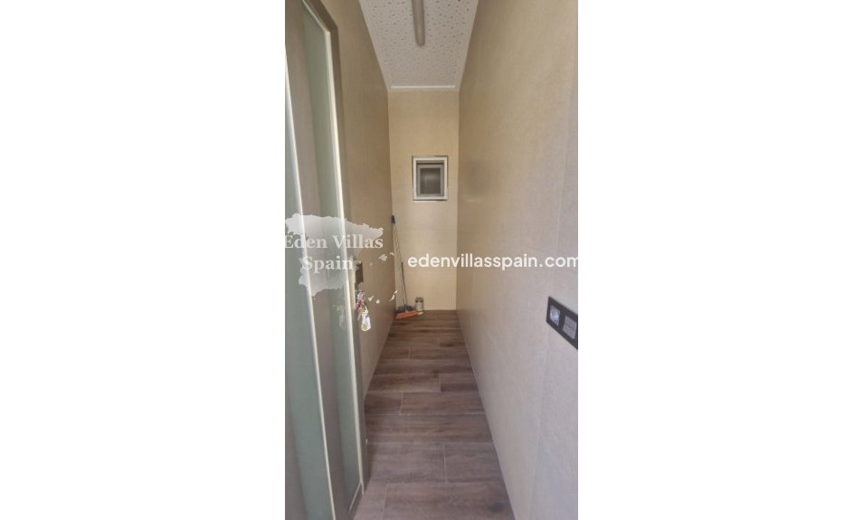 Resale - Town House - Dolores