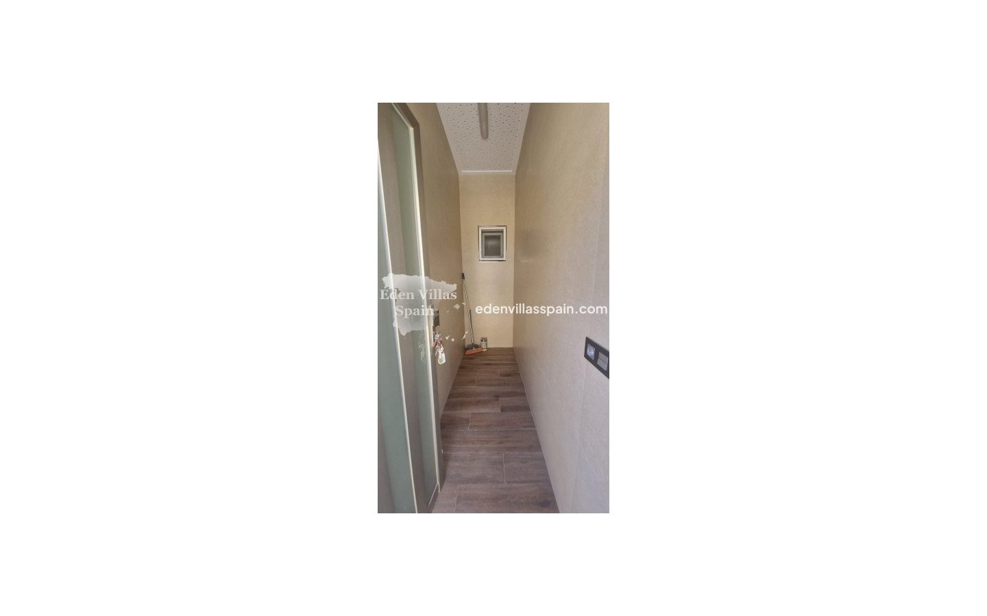 Resale - Town House - Dolores