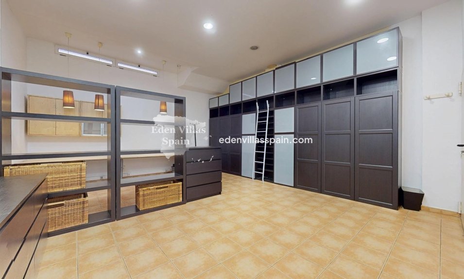 Resale - Town House - Elche