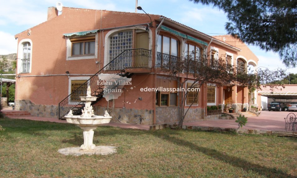 Resale - Urbanisation detached Villa - Busot
