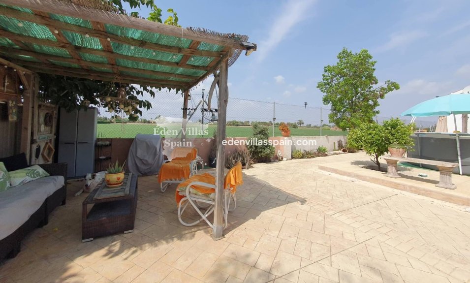 Resale - Urbanisation detached Villa - Catral