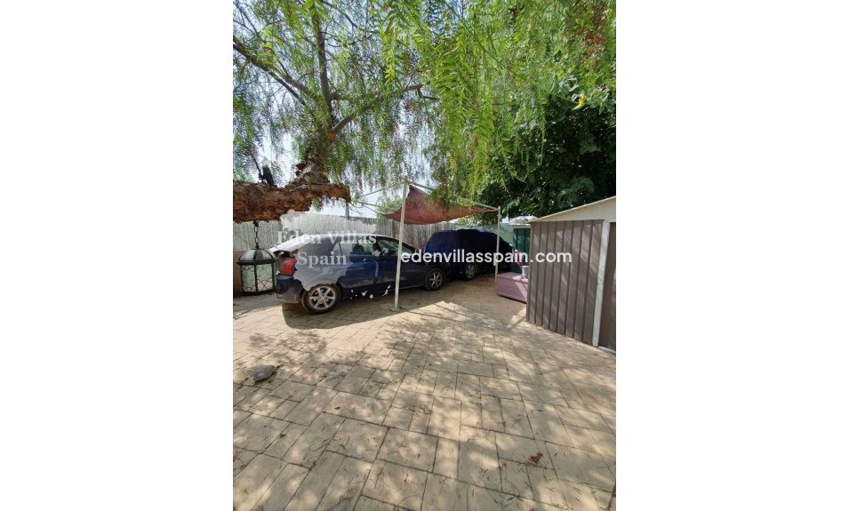 Resale - Urbanisation detached Villa - Catral