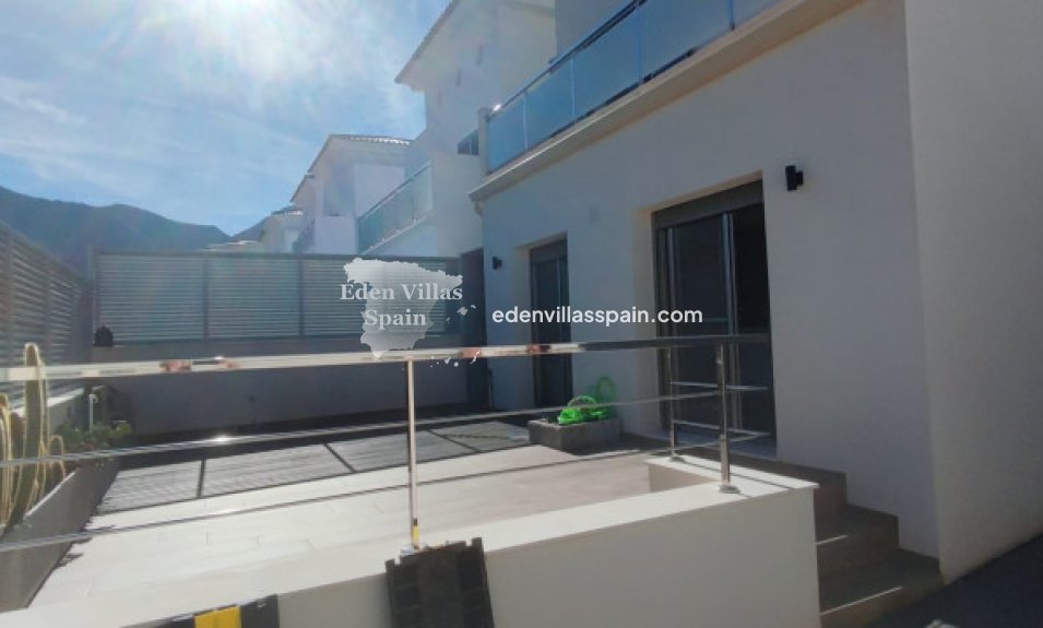 Resale - Urbanisation detached Villa - Cox