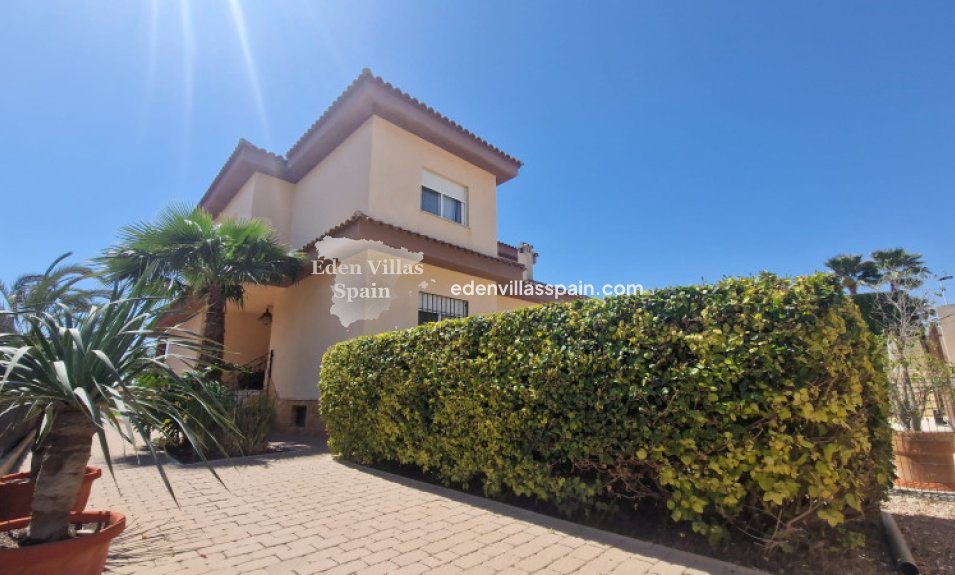 Resale - Urbanisation detached Villa - Elche