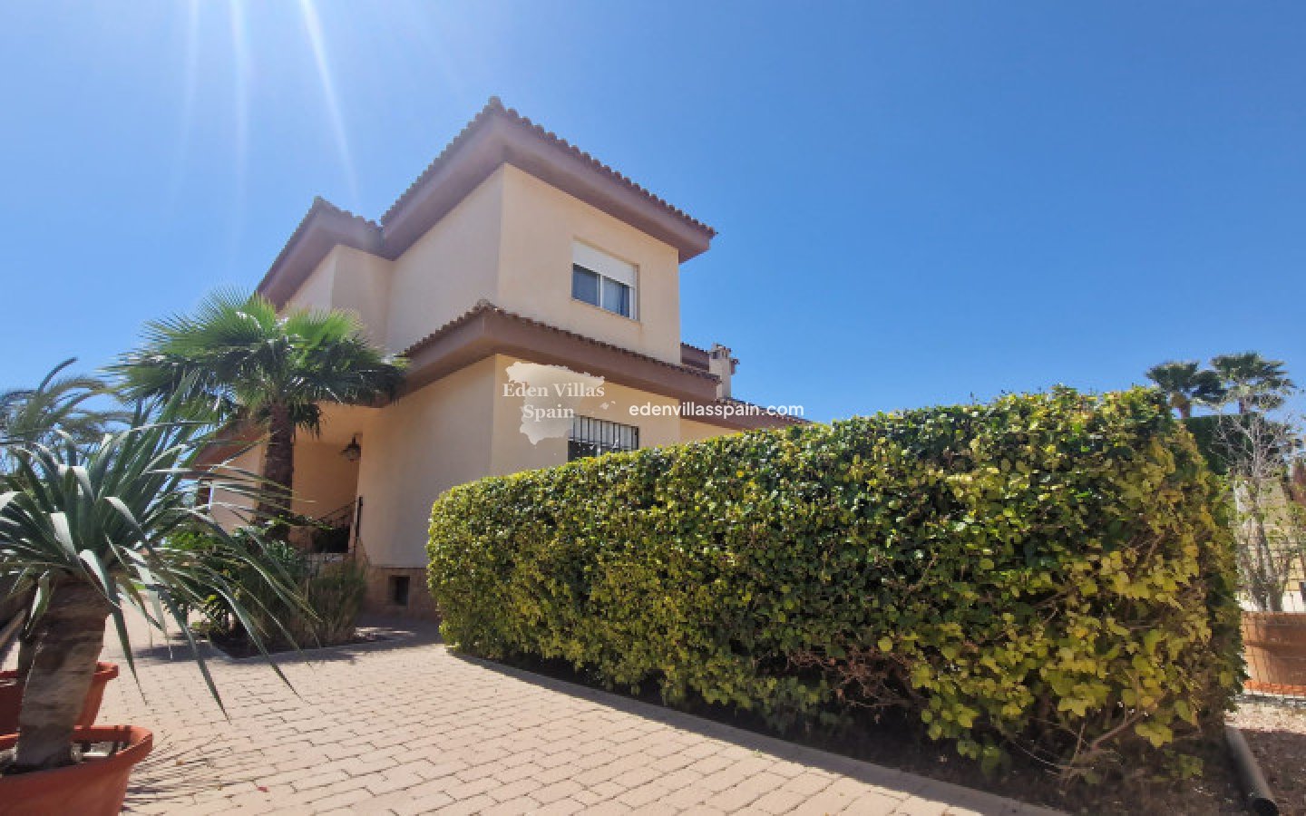 Resale - Urbanisation detached Villa - Elche