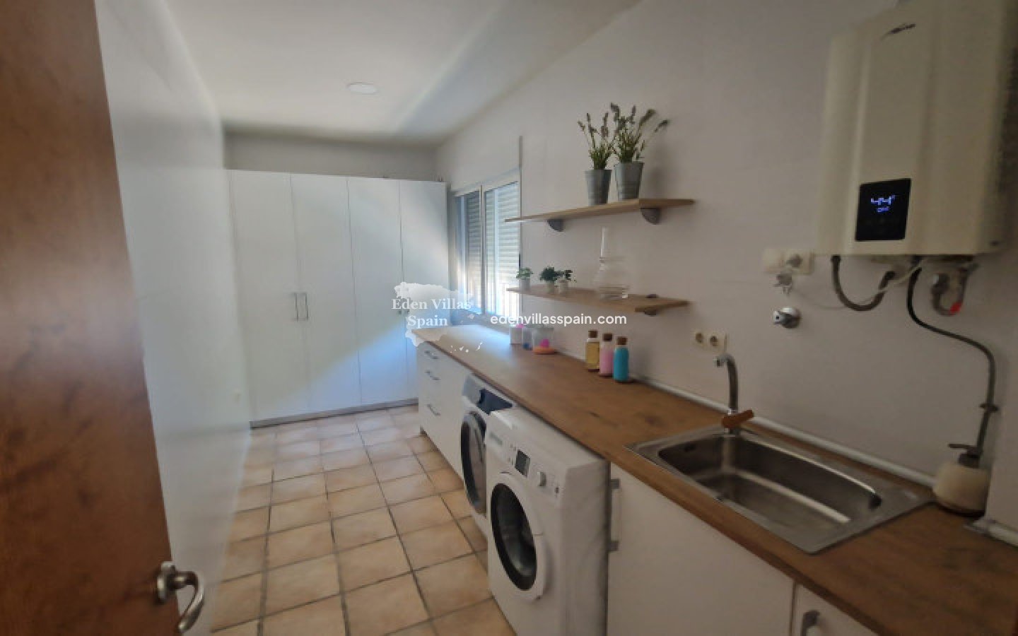 Resale - Urbanisation detached Villa - Elche