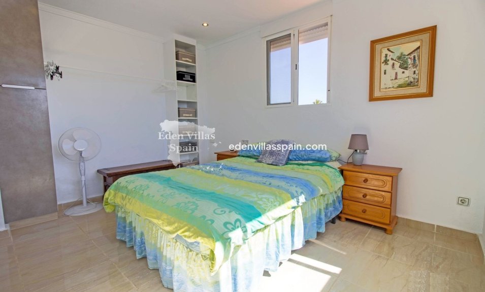 Resale - Urbanisation detached Villa - La Marina