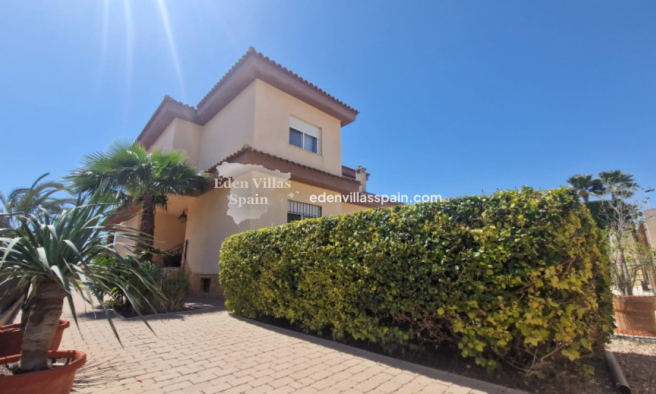 Resale - Urbanisation detached Villa - Santa Pola