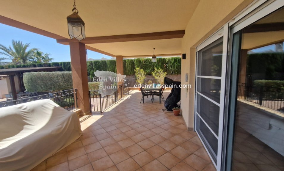 Resale - Urbanisation detached Villa - Santa Pola