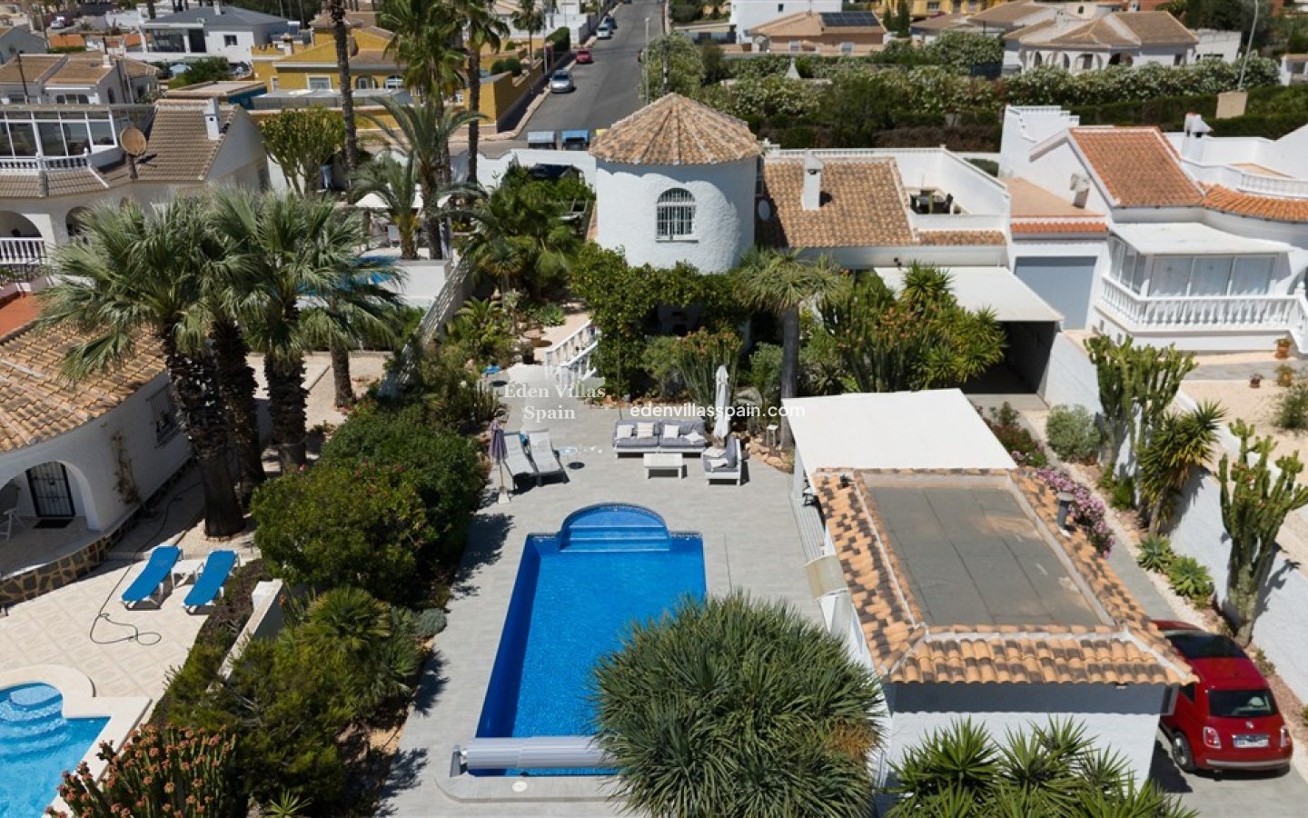 Resale - Urbanisation detached Villa - Torrevieja