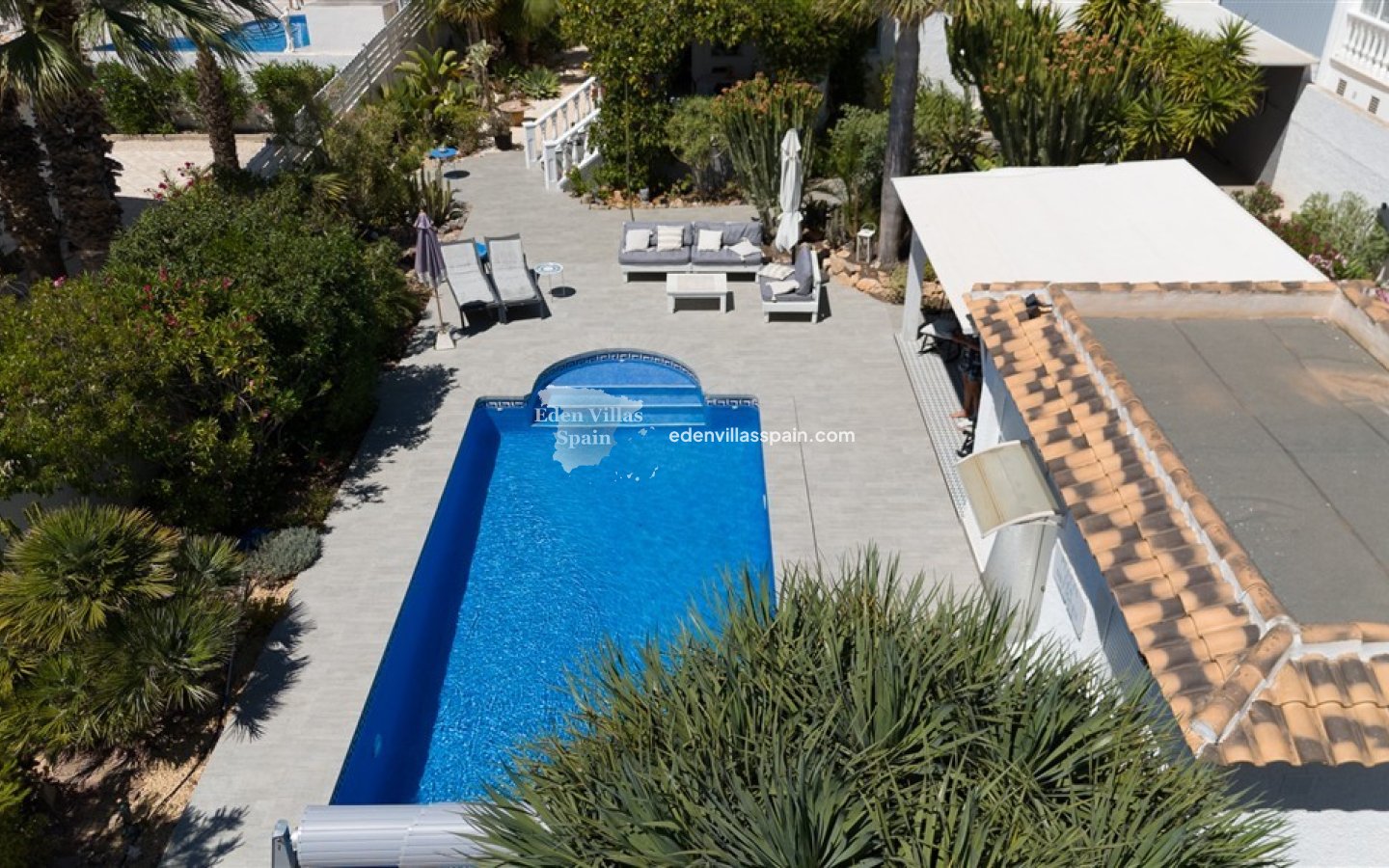 Resale - Urbanisation detached Villa - Torrevieja