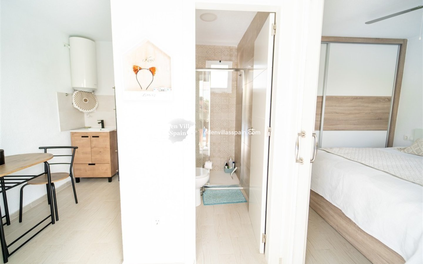 Resale - Urbanisation detached Villa - Torrevieja