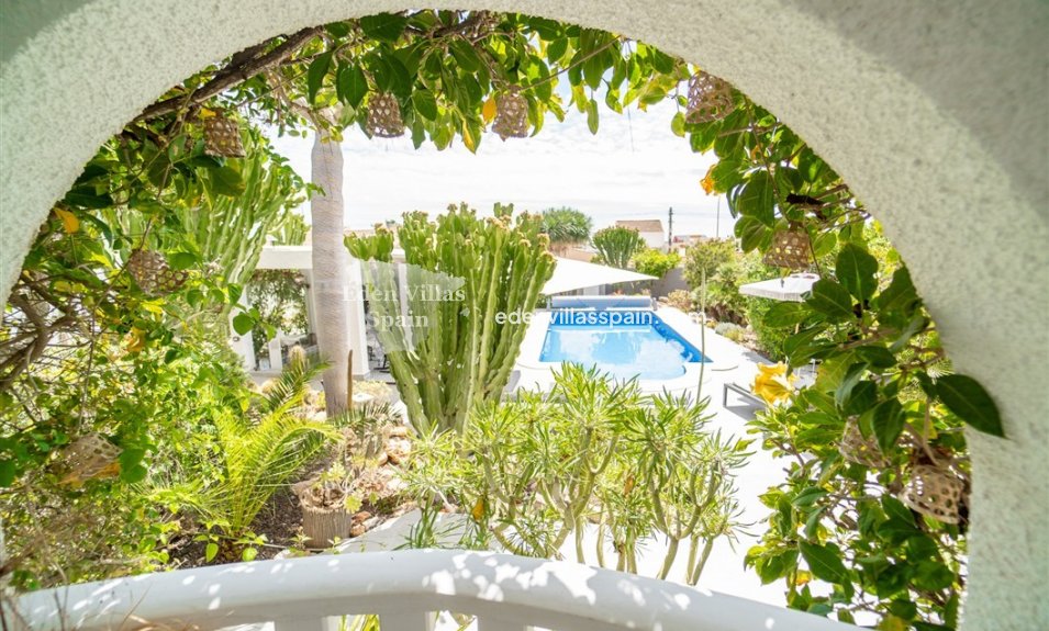 Resale - Urbanisation detached Villa - Torrevieja