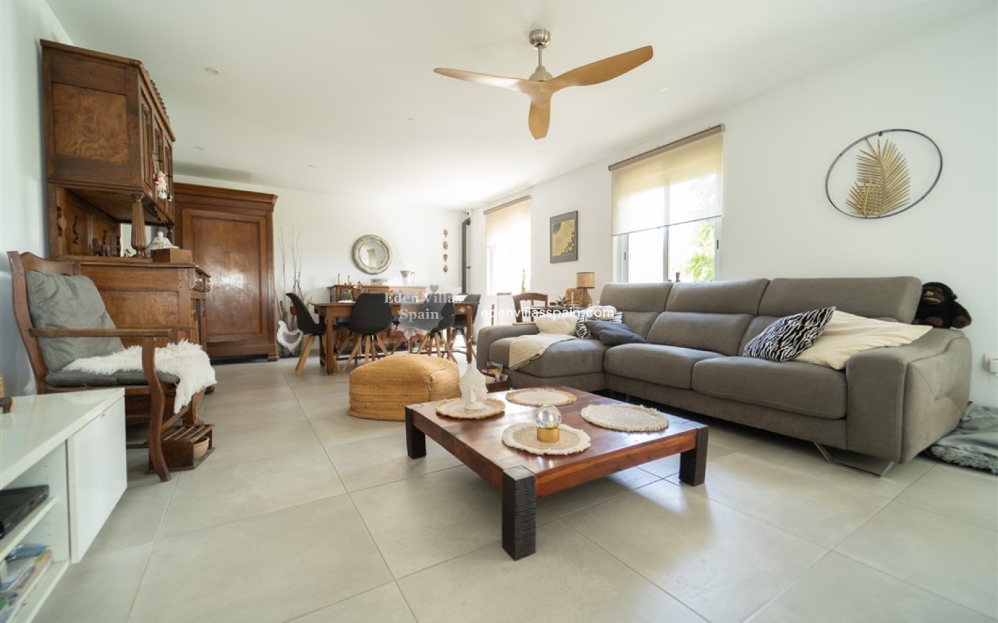 Resale - Urbanisation detached Villa - Torrevieja