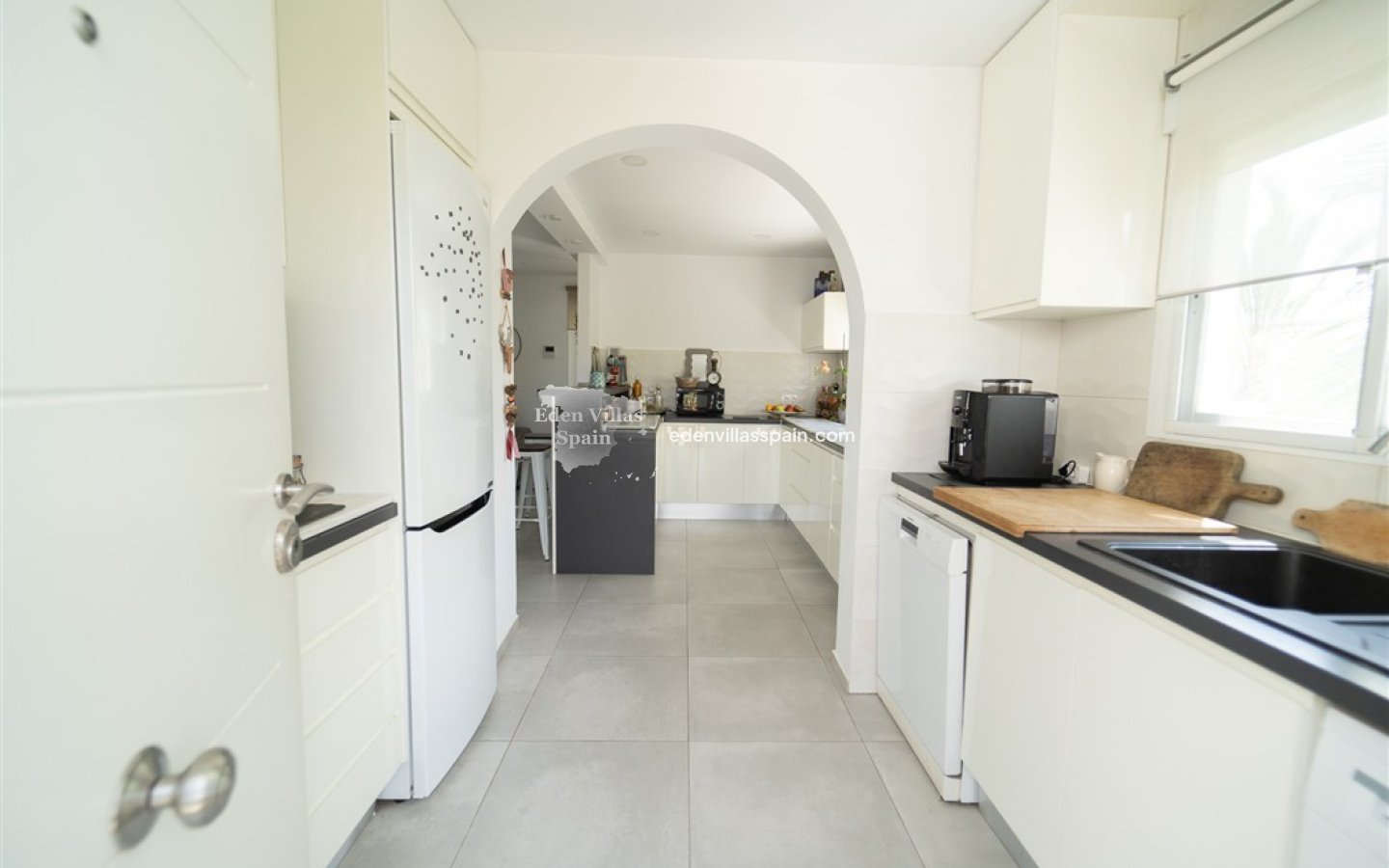 Resale - Urbanisation detached Villa - Torrevieja