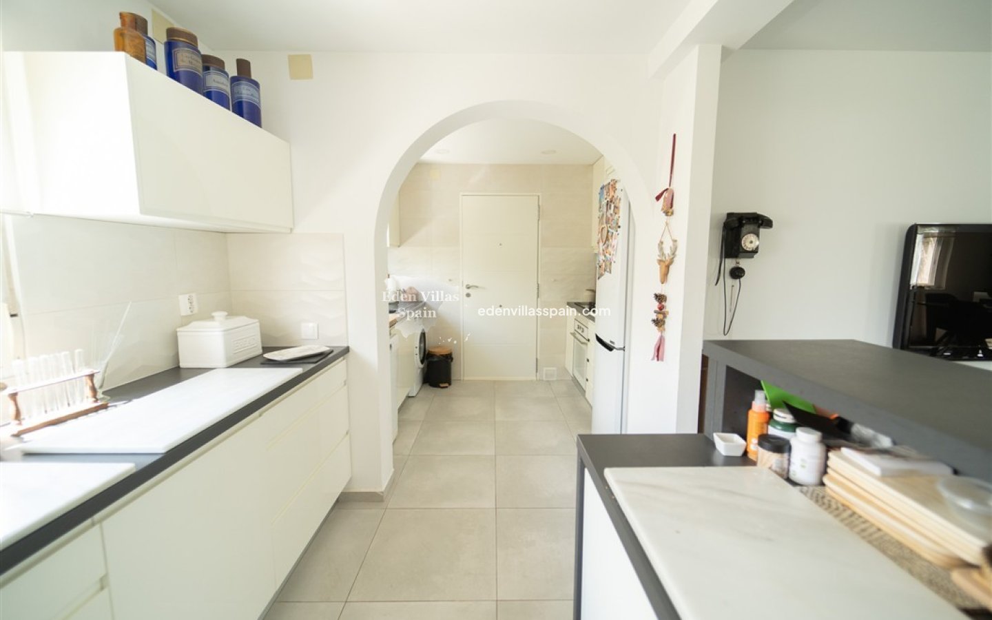 Resale - Urbanisation detached Villa - Torrevieja