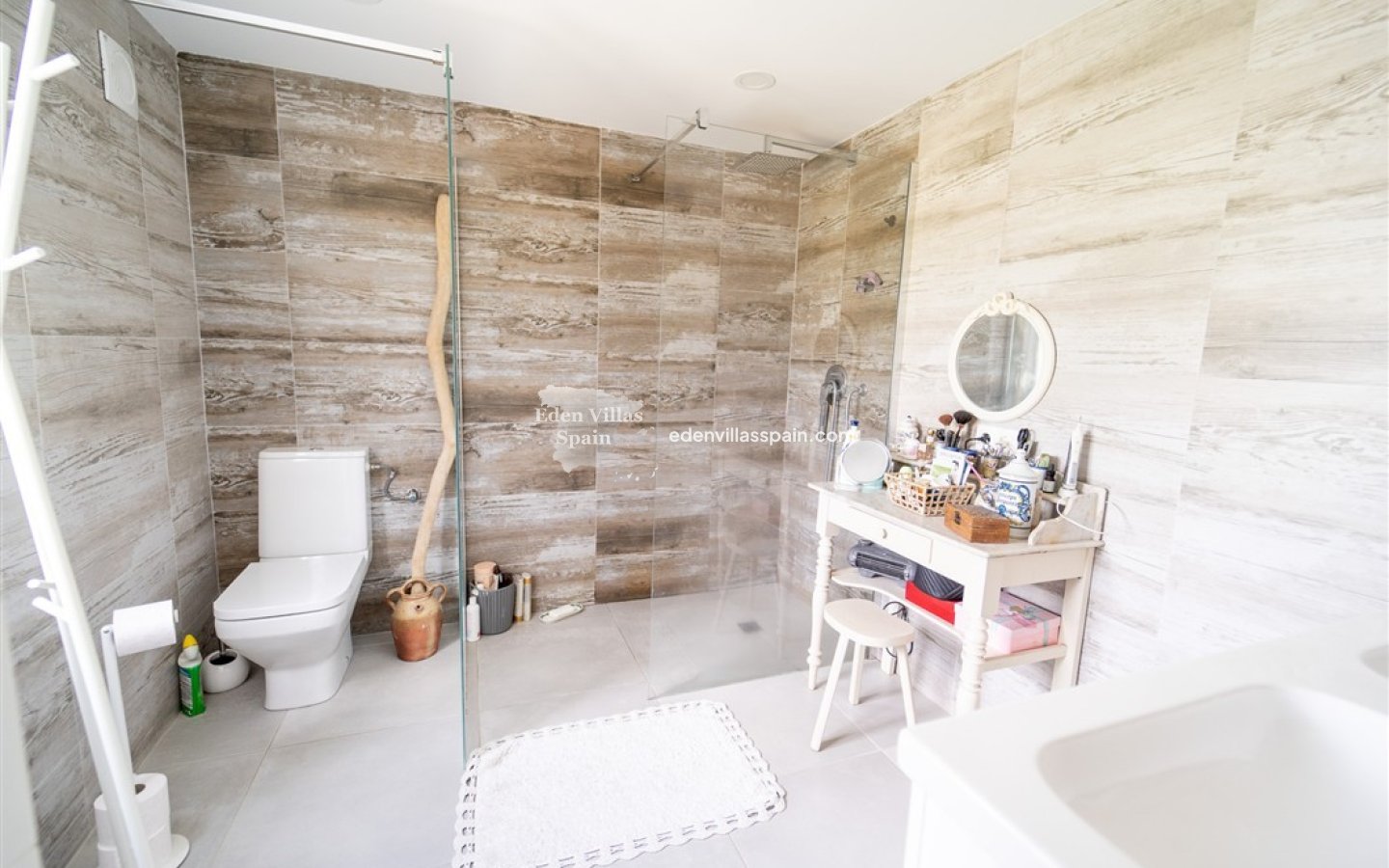 Resale - Urbanisation detached Villa - Torrevieja