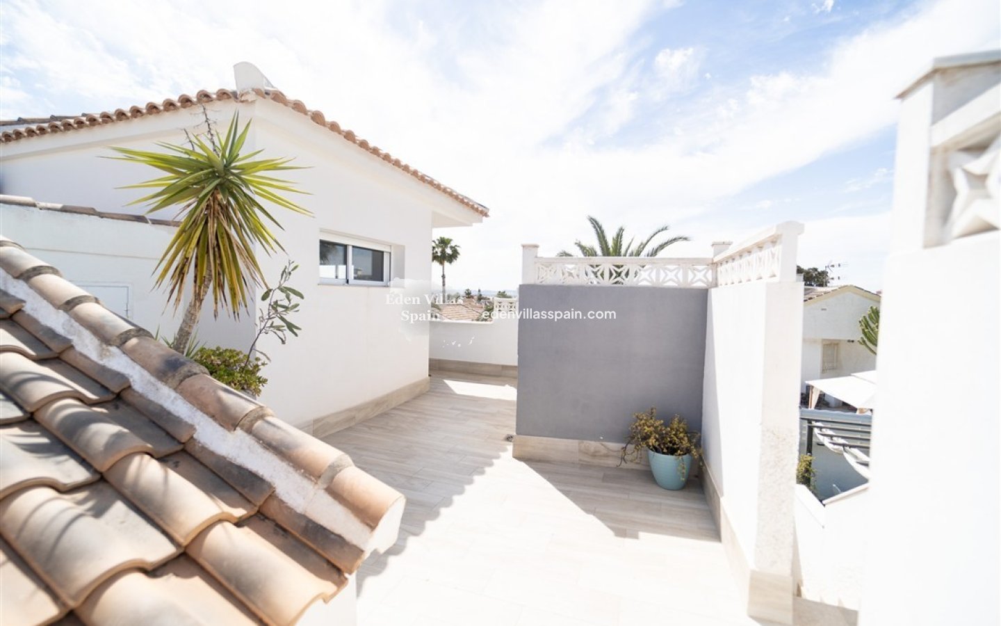 Resale - Urbanisation detached Villa - Torrevieja