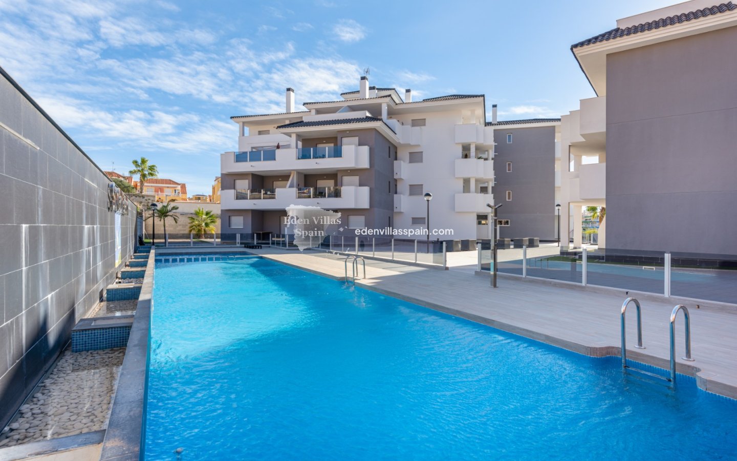 Revente - Appartement sur ​​la côte - Orihuela Costa
