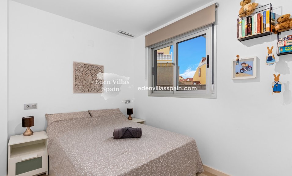 Revente - Appartement sur ​​la côte - Orihuela Costa
