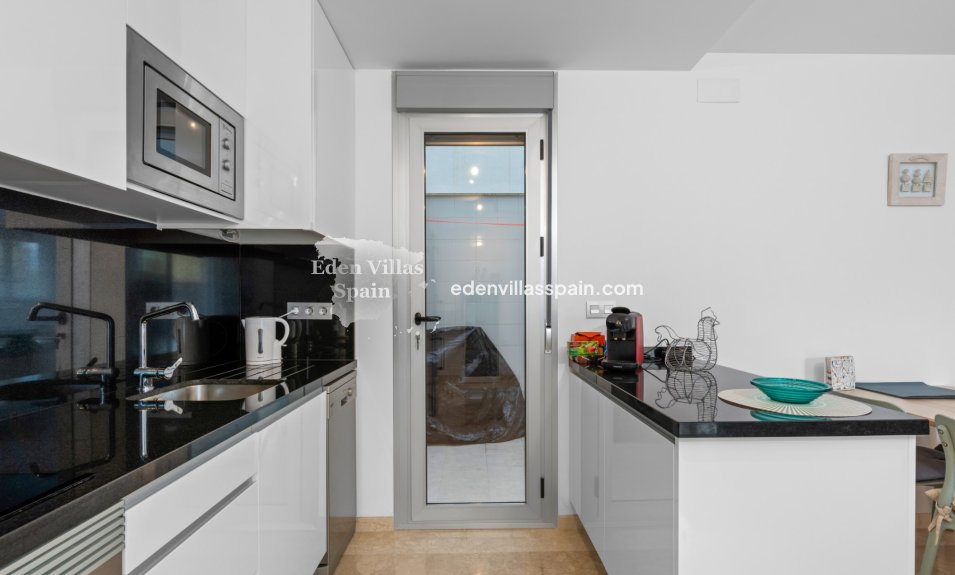 Revente - Appartement sur ​​la côte - Orihuela Costa