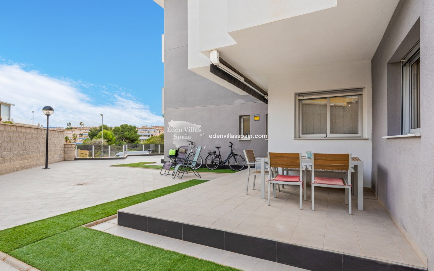 Revente - Appartement sur ​​la côte - Orihuela Costa