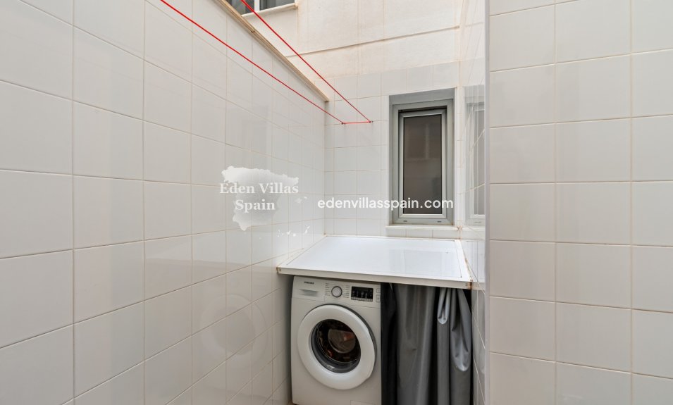 Revente - Appartement sur ​​la côte - Orihuela Costa