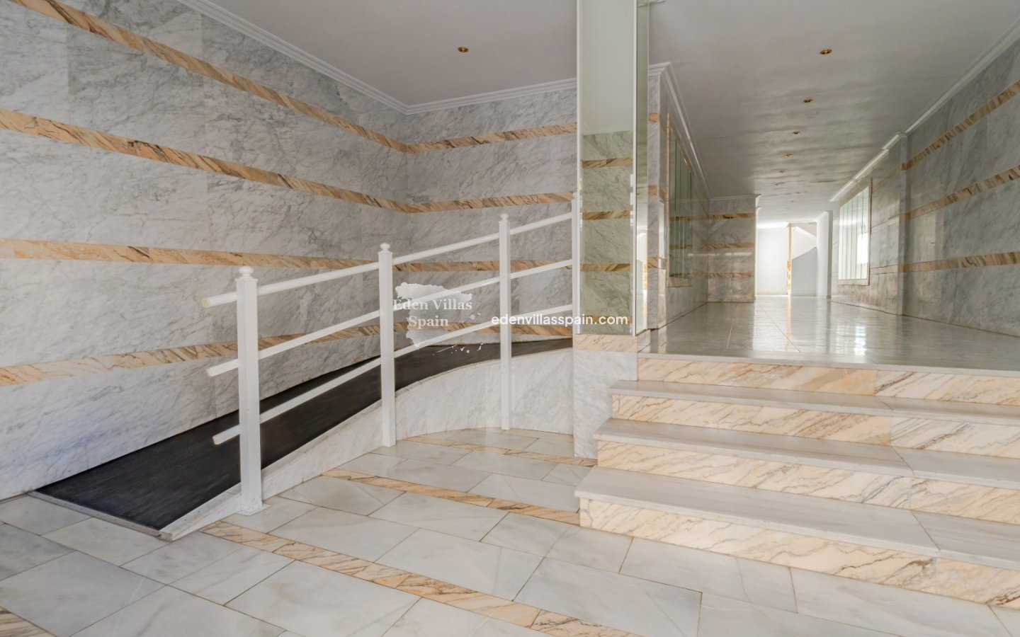 Revente - Appartement sur ​​la côte - Torrevieja