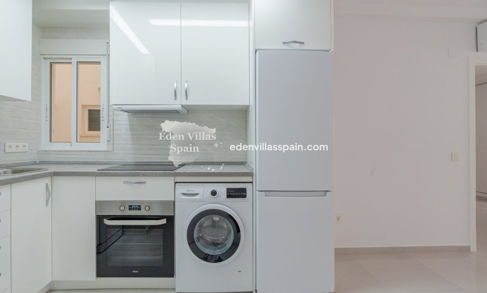 Revente - Appartement sur ​​la côte - Torrevieja