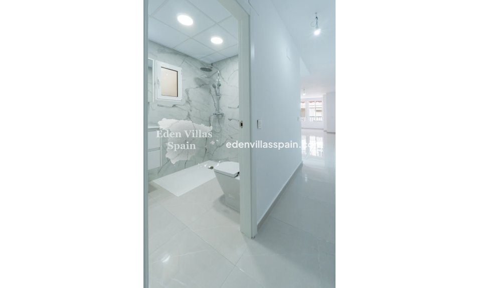 Revente - Appartement sur ​​la côte - Torrevieja