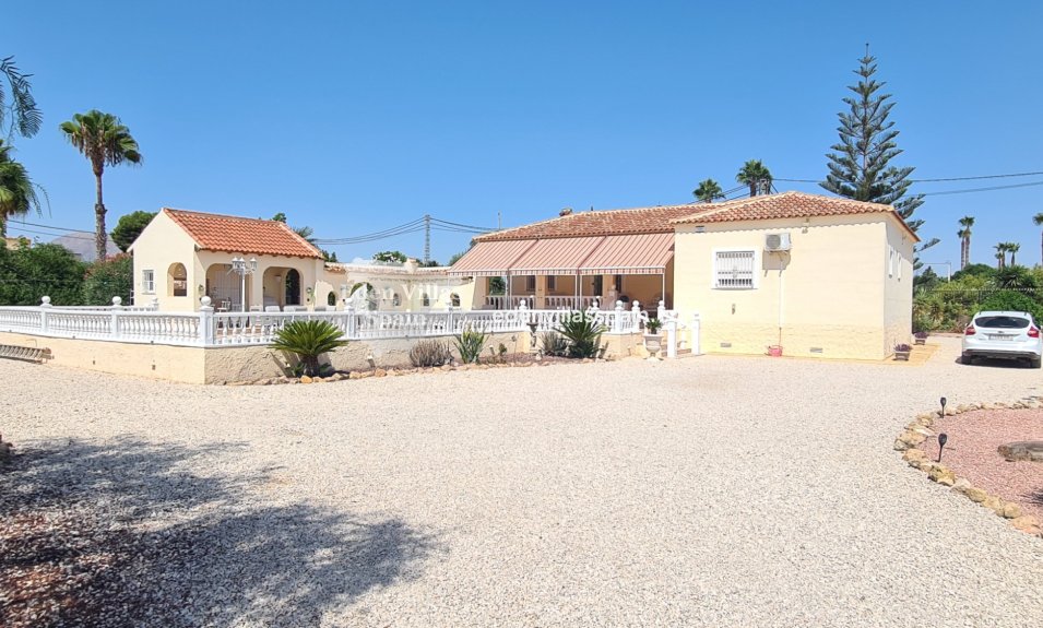 Revente - Maison de campagne - Catral