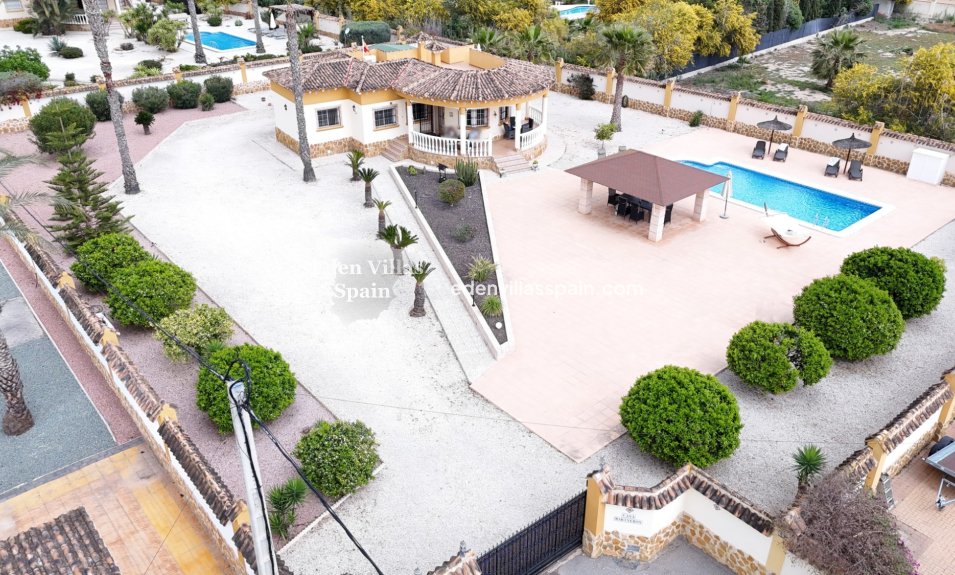 Revente - Maison de campagne - Catral